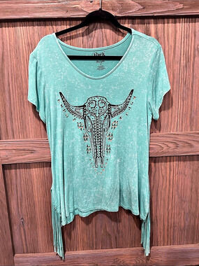 Rock & Wrangler graphic rhinestone fringe tee Size Medium Green